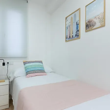 Cozy 3br In Puertochico, Center Appartement