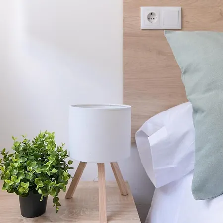 Apartmán Cozy 3br In Puertochico, Center