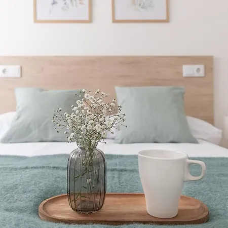 Cozy 3br In Puertochico, Center Διαμέρισμα *