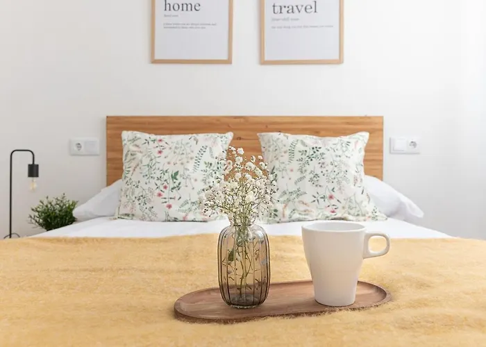 Cozy 3br In Puertochico, Center Apartment *