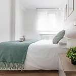 Cozy 3br In Puertochico, Center